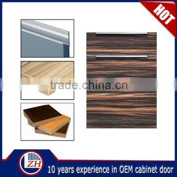 Guangzhou top quality wood grain kitchen cabinet doors for sale