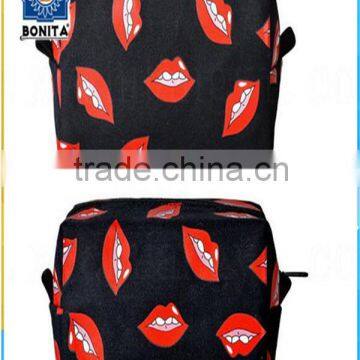 Wholesale cheap new fashion creative printed material cosmetic bag