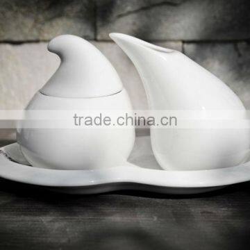 Elegant design , luxury porcelain small creamer