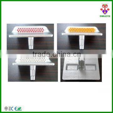 Iron Steel Cat Eye Reflective Road Stud Reflector Marker for Highway photo-3