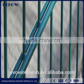 Anping Hepeng Welded Steel Wire Double Wire Fence photo-4