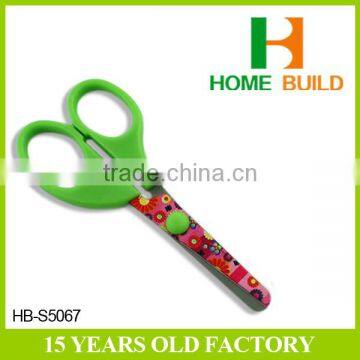 Factory price HB-S5067 5" colorful blades plastic handle school scissors