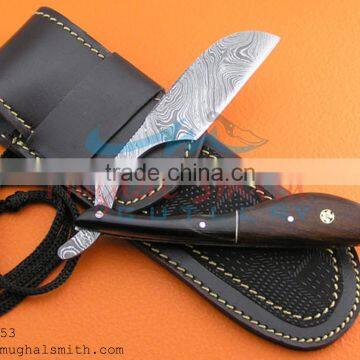 Handmade razor with buffalo horn and rose wood