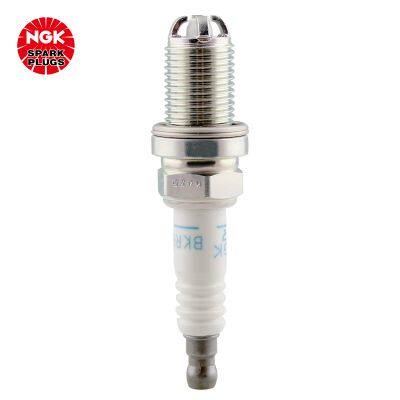 Wholesale Original Genuine NGK Spark Plug Single Platinum BKR6EQUP 3199 Car Engine Spark Plug for bmw