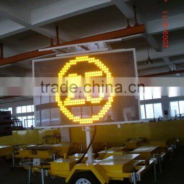 solar power variable message signs for traffic control