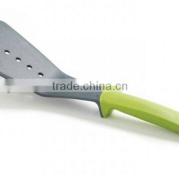 Slotted Turners of Nylon Kitchen Tools with new hanlde