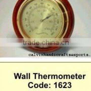 Wall thermometer