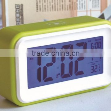 2015 new hot sale Smart touch screen digital alarm clock with temperature function