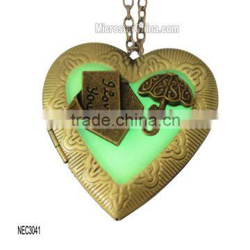 Glow in the Dark I love you Necklace Gifts Jewelry