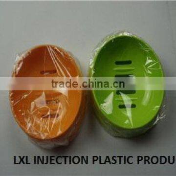 PLASTIC SOAP HOLDERS FOR SHOWERS