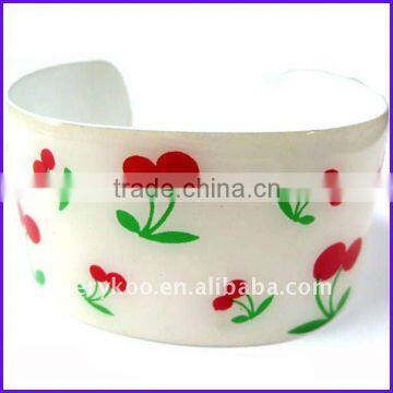 Fashion Metal Enamel Wide Cuff Bangles (FCH-10852)