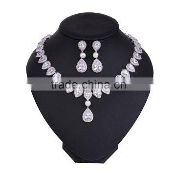 wedding pearl jewelry set Cubic zirconia Bridal pearl necklace set