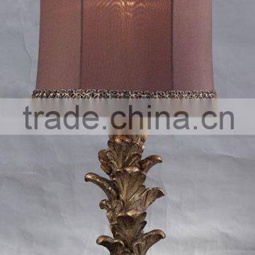 Modern decorative table lamp with resin lamp body