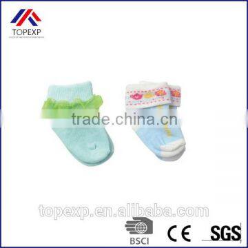 Toddlers Socks With Decorative Border photo-4
