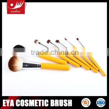 Shining yellow handle 7pcs cosmetic brush set for makeup