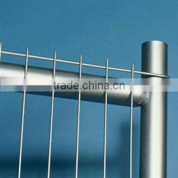 cheap 100mm*200mm white Powder Coated wire mesh fence