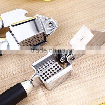 2016 Hot Sale Kitchen Accessories Garlic Press Galic Peeler photo-4