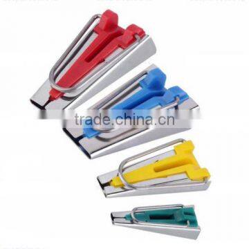 Bias Tape Makers Set Kit Binder Binding Snap on Foot Sewing Quilting Tools+AWL photo-2