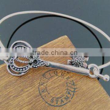 Vintage style key charm bangle adjustable size key charm bangle cheap price key charm bangle for couple bracelet