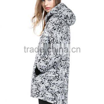 Ladies Printed Hooded Quilting Jacket photo-4