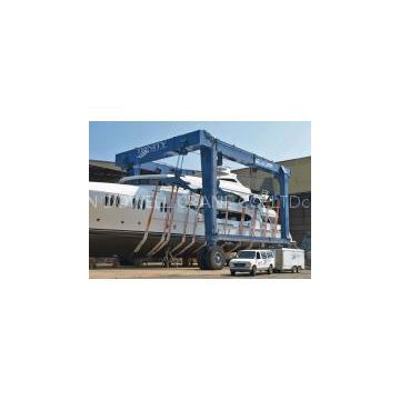 Boat Travel Lift, for Maintenance or Clean Work in Harbour and Aquatic Clubs