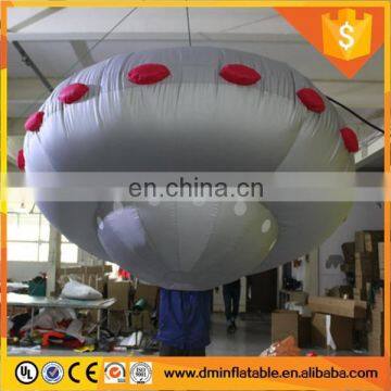 Hanging inflatable flying saucer for advertising