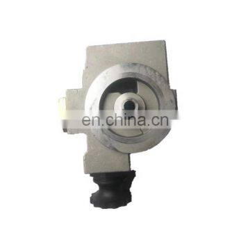 QSB6.7 Diesel Engine Parts Hand Oil Pump 3975126 3975404 3973233 photo-2