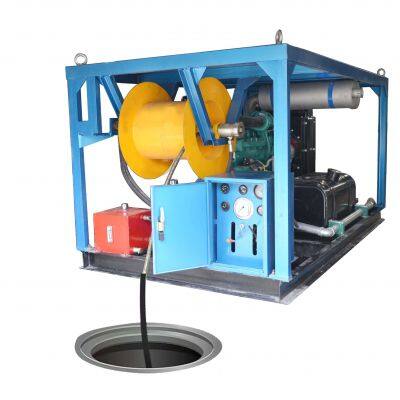 Heavy Duty Pipeline Cleaning Machine 240bar 170Lmin Diesel Powered for Sewer Drainage