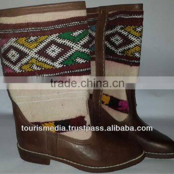 Wholesaler of brown Handmade moroccan kilim boot size 39