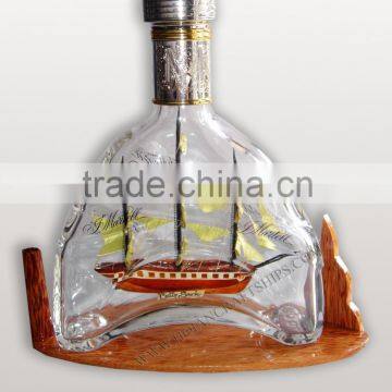 CUTTY SARK SHIP IN MARTELL BOTTLE , UNIQUE NAUTICAL STYLE - WOODEN BOAT HANDICRAFT