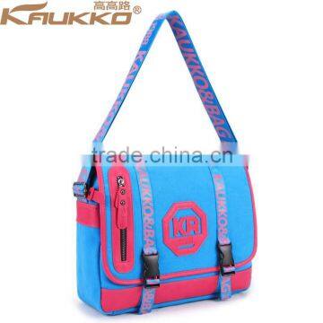 Mens Leather Messenger Bag Leather Messenger Bag Pattern Canvas Messenger Bags Leather Crossbody Bags Feel Young Bags photo-2