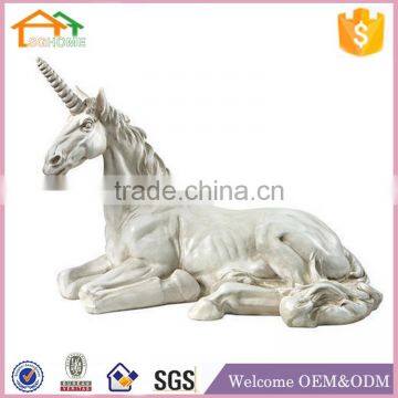 Factory Custom made best christmas decoration gift resin polyresin to garden sculpture horse