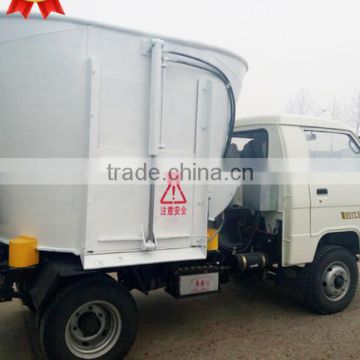 4x4 wheeled small feed mixer truck/good quality mixer feeder truck for sale