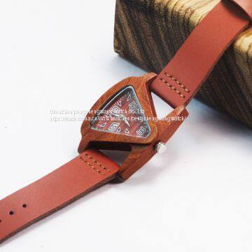 2017 Fashion Unisex Leather Strap Bamboo and Wooden Watch
