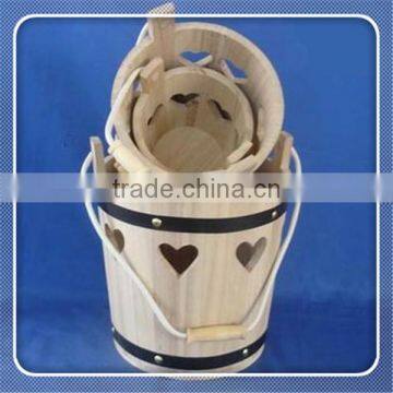 Unfinished custom small wooden barrel decoration