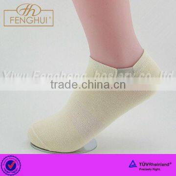 Yiwu FengHui 2015 latest lady candy color socks