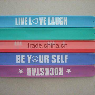 2014 hot sale silicone slap band