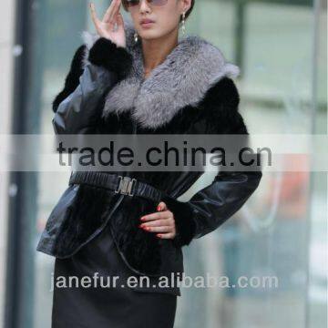 Chinese style down garment with fox fur collar