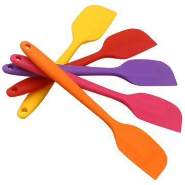 Free Sample Food Grade Nontoxic Silicone Scraper Kitchen Utensil Cooking Tool