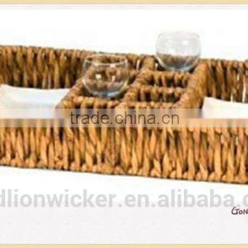 make corn husk basket, wine glass tray