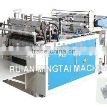 Double servo motor control T-shirt bag making machine,vest bag making machine