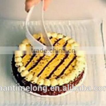 plastic cake cutter cake cutter and server