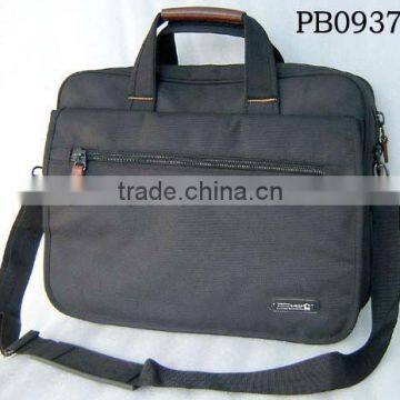 China manufacturer black 600D 17inch shoulder business latop bags