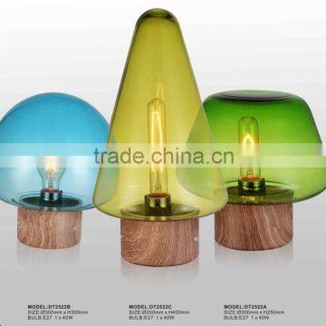 Zhongshan vintage style bank lamp table reading lamp with green glass shade