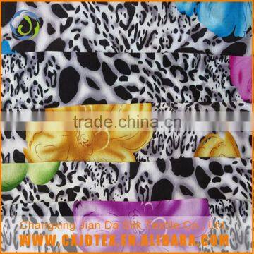 Cheap wholesale woven rayon challie fabric