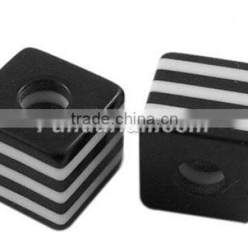 Resin Beads, Cube, Black and White, about 10mm long, 10mm wide, 9.5mm thick, hole: 4mm. (RB222Y-1)