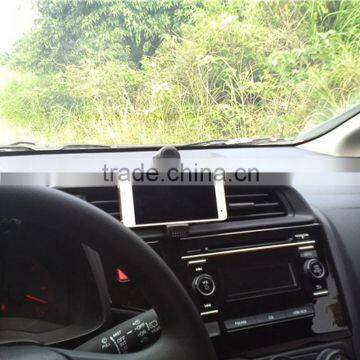 New design vehicle-mounted mobile phone scaffold support car navigation
