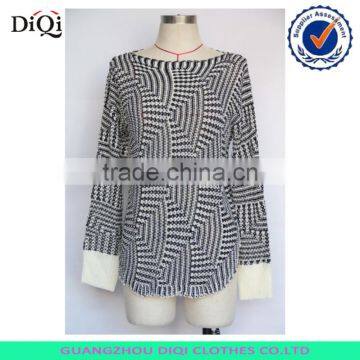 Jacquarded and white cuff cashmere pullover woman