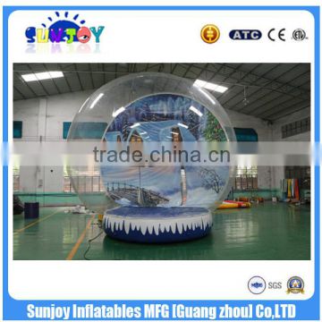 New Christmas Product Inflatable Snow Ball Kids Snow Globe For Advertising