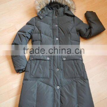 Faux Fur Hood Soft Pongee Fabric Puffer Quilted Womens Bubble Coat photo-5